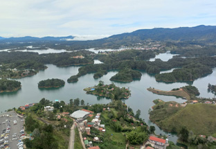 planes en guatape